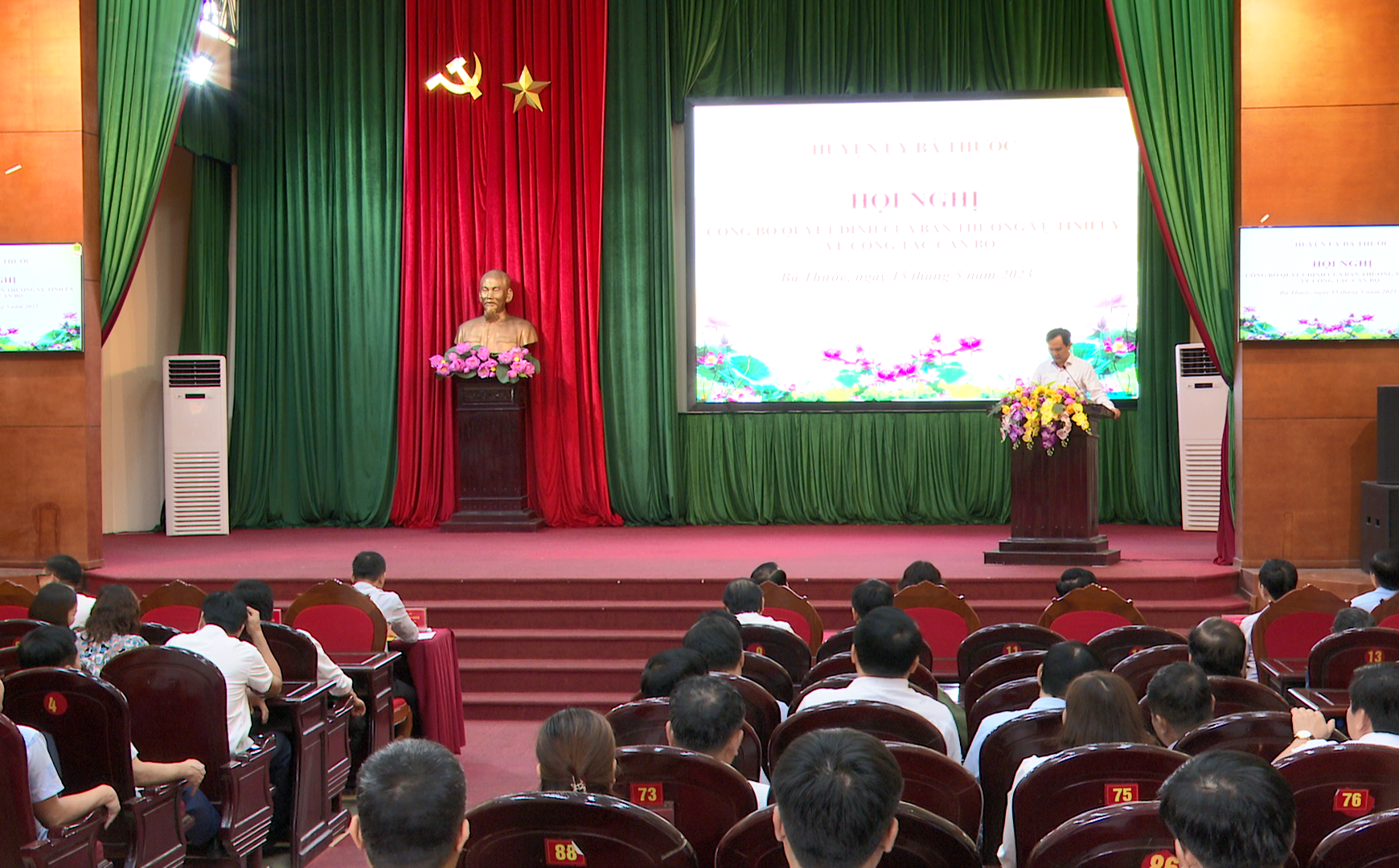 Toàn cảnh hội nghị
