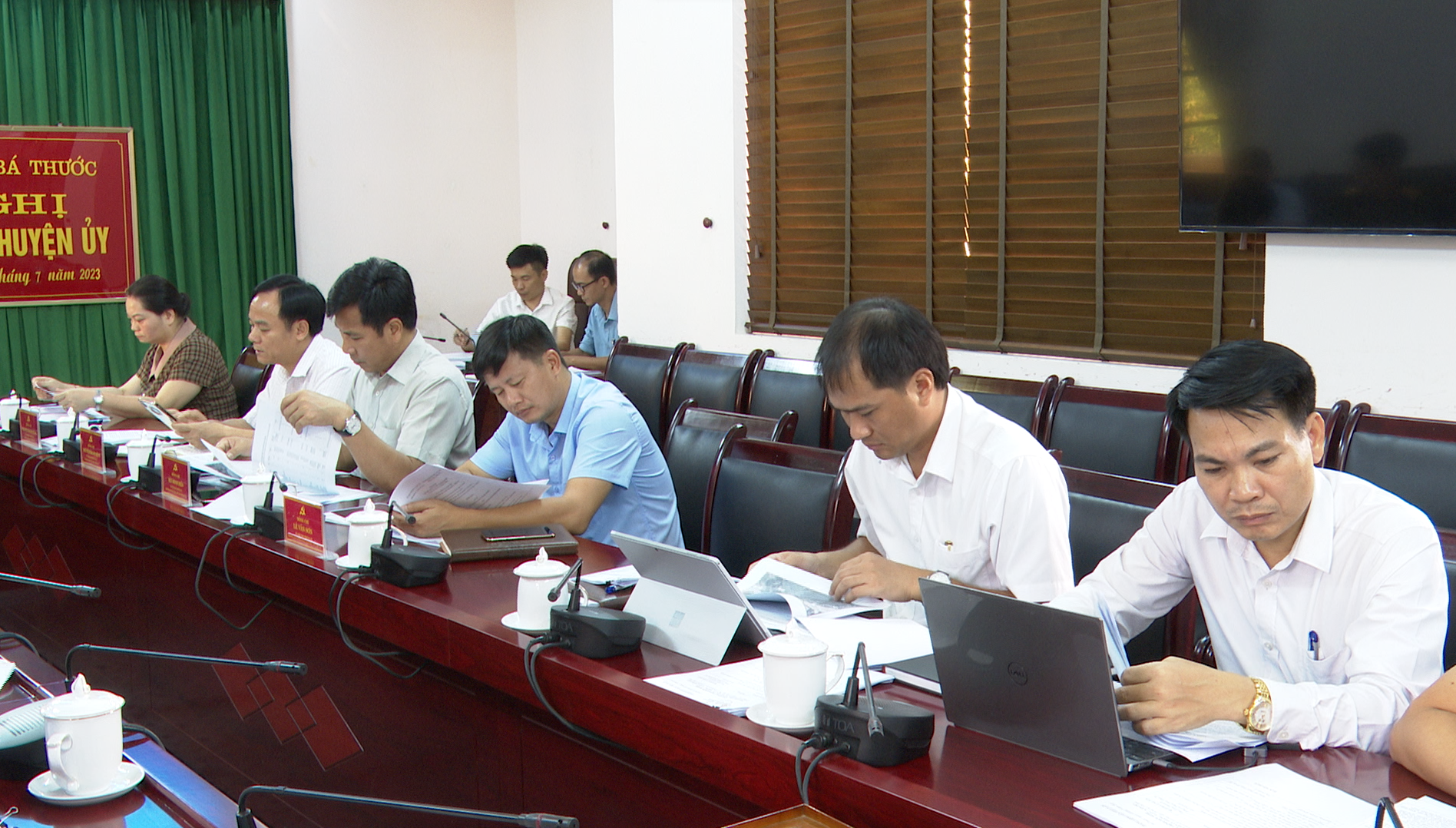 Các đại biểu tham dự hội nghị