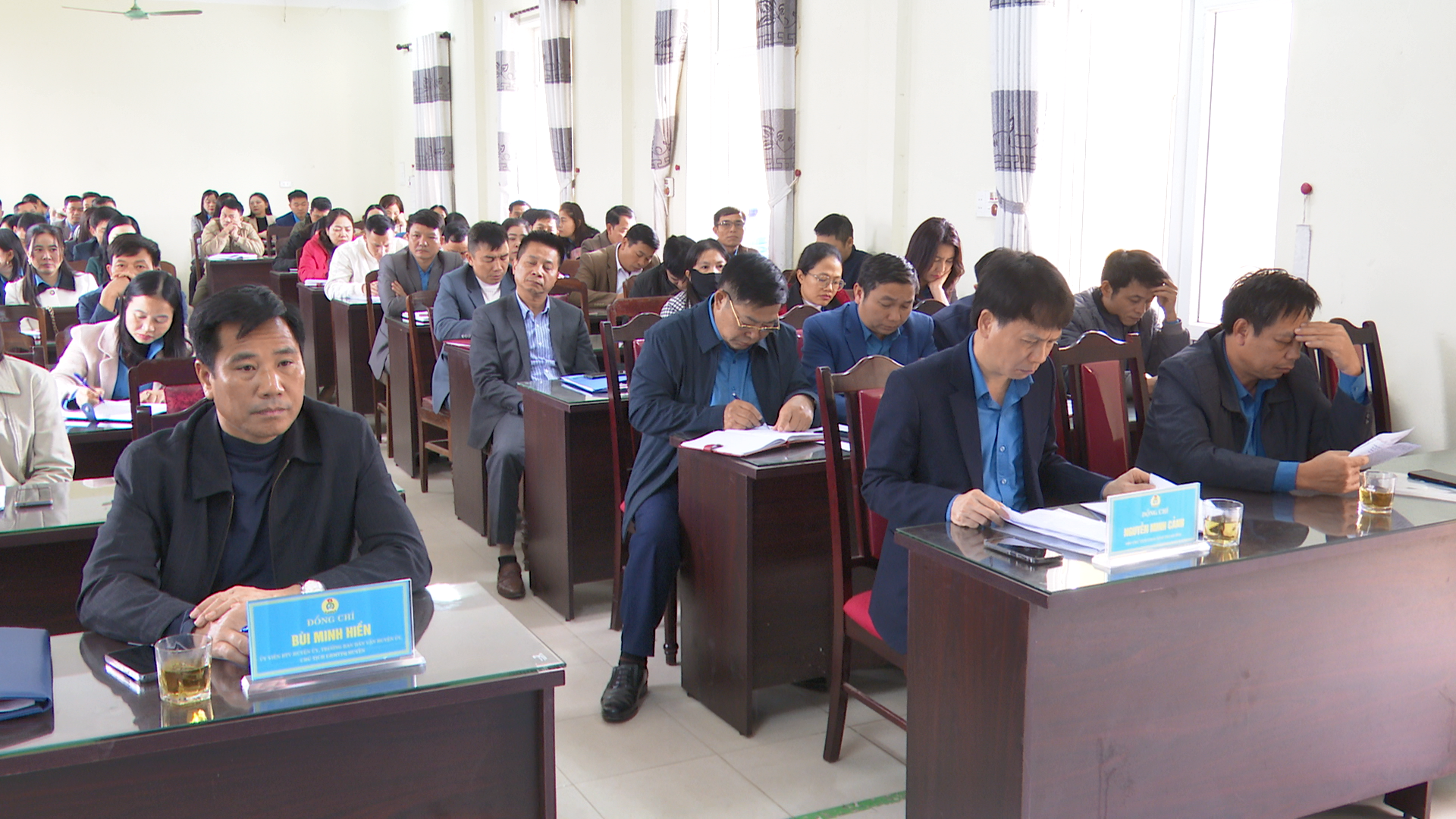 Các đại biểu tham dự hội nghị