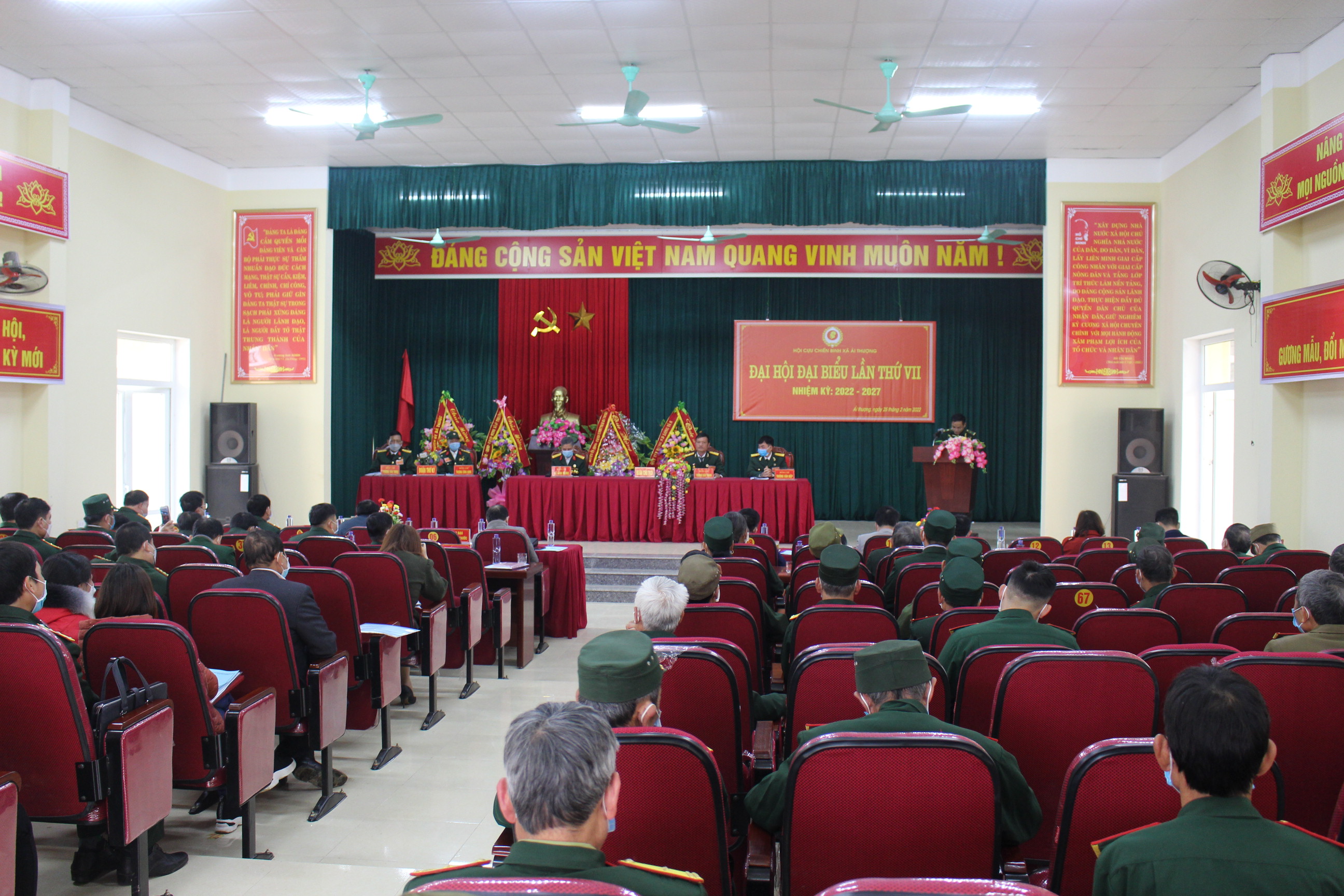 Toàn cảnh Đại hội