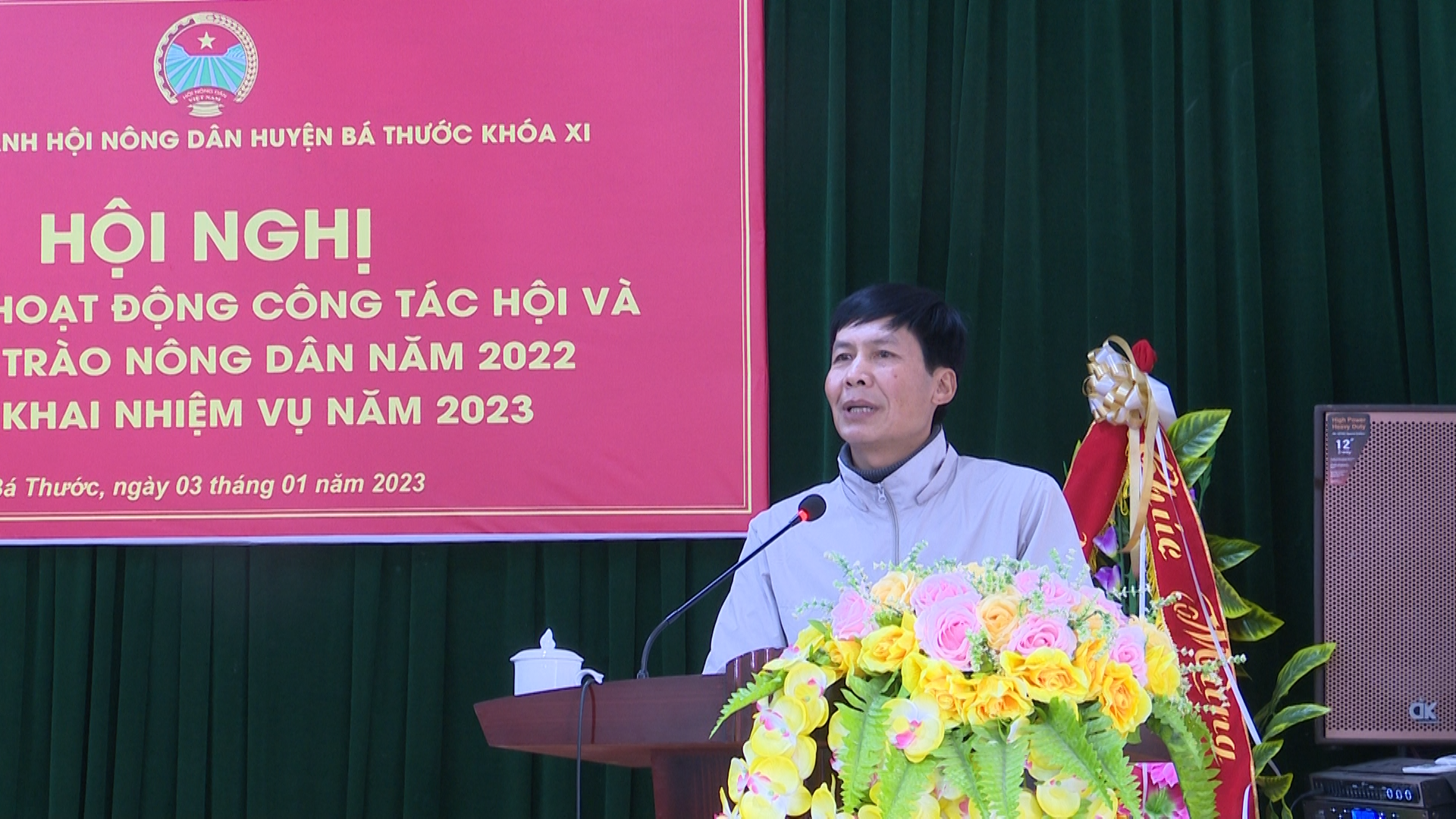 Đại biểu phát biểu ý kiến tại hội nghị