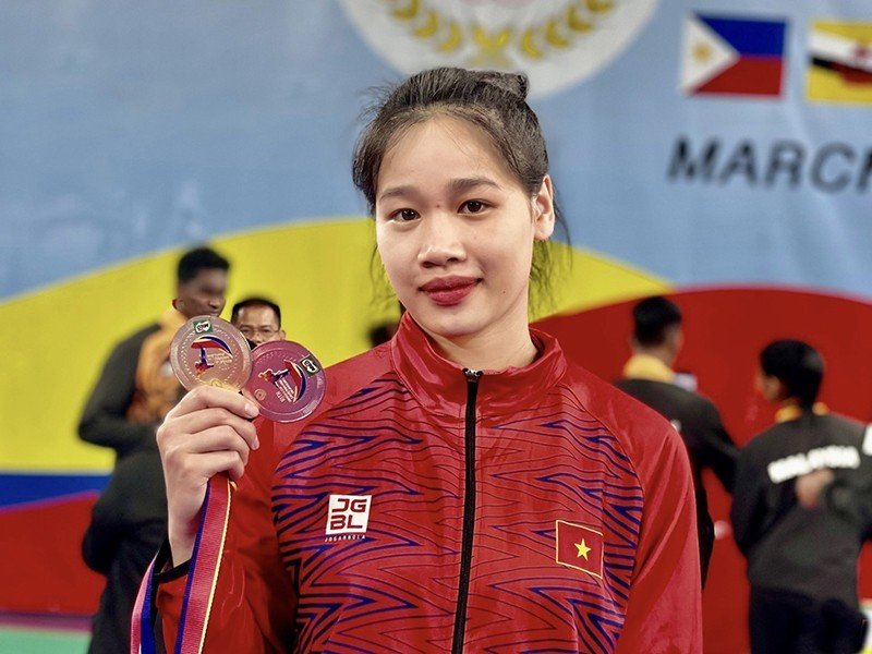 VĐV Trương Thị Thương ở làng Côn, xã Ái Thượng của đội tuyển karate Thanh Hóa