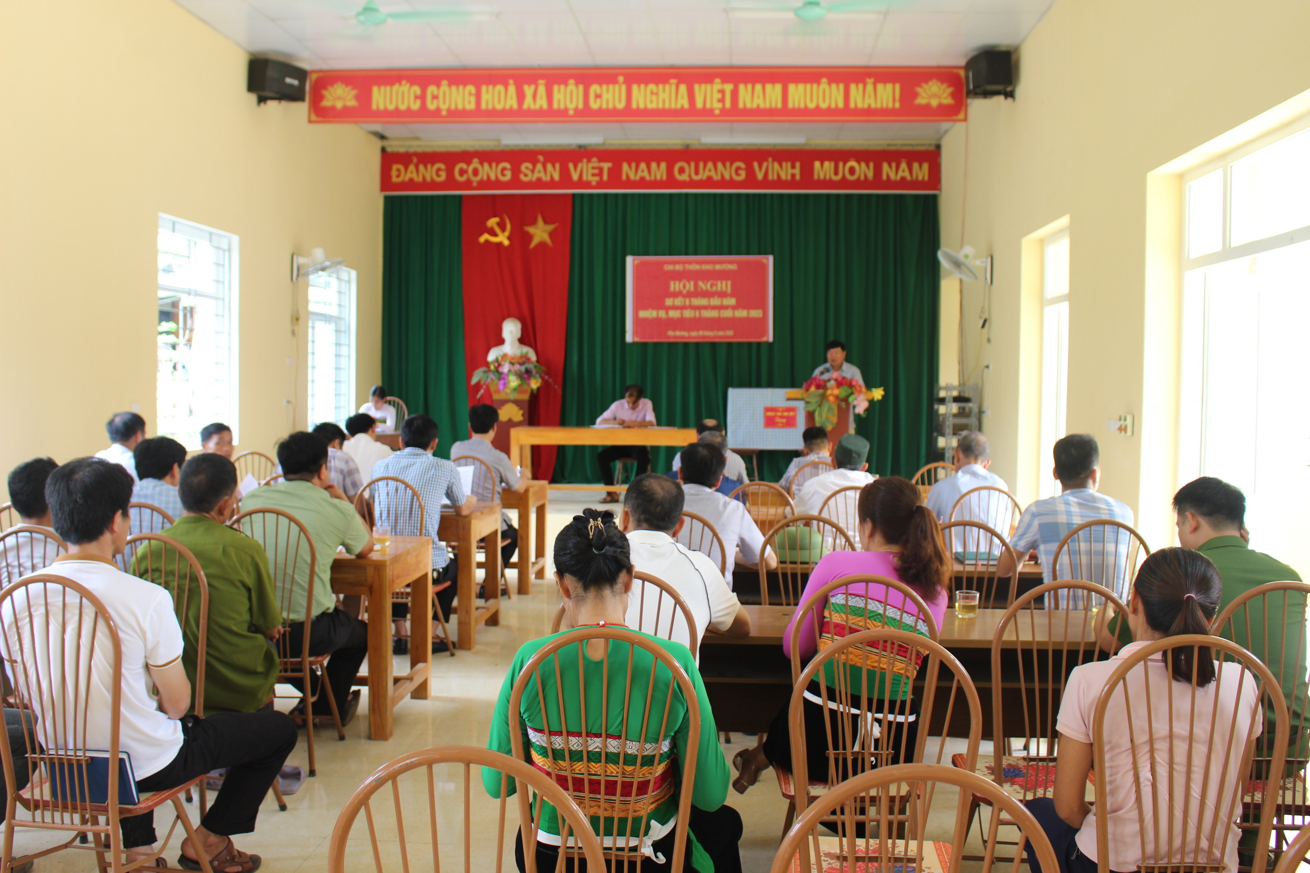 Toàn cảnh hội nghị